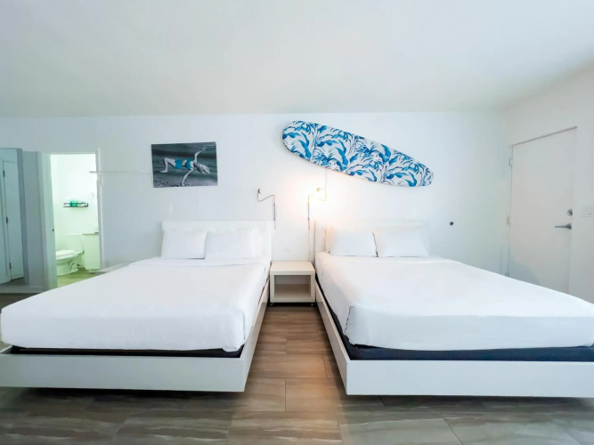 Aqua Hotel