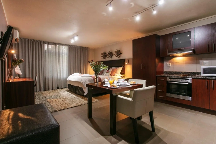Executive Studio