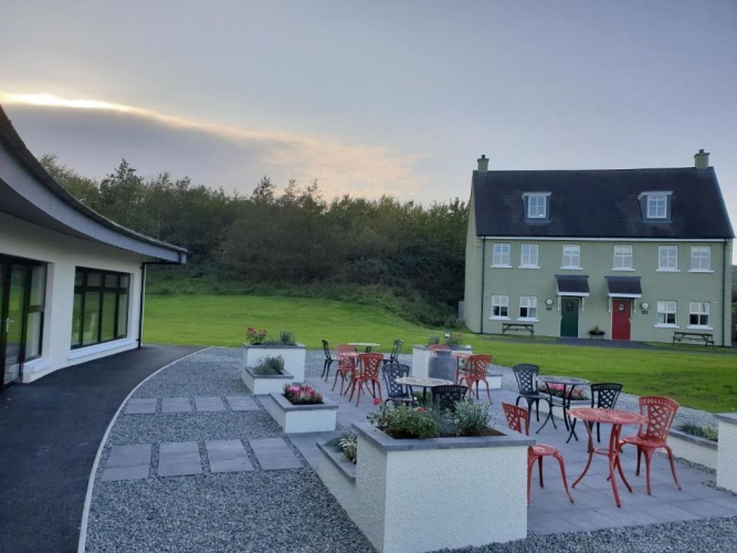 3 Bedrooms Cottage with view