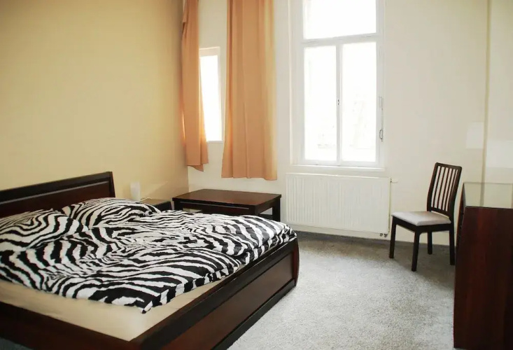 True Old Town Square Apartments