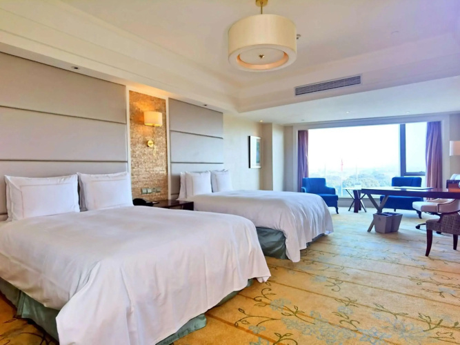 Fairmont Yangcheng Lake