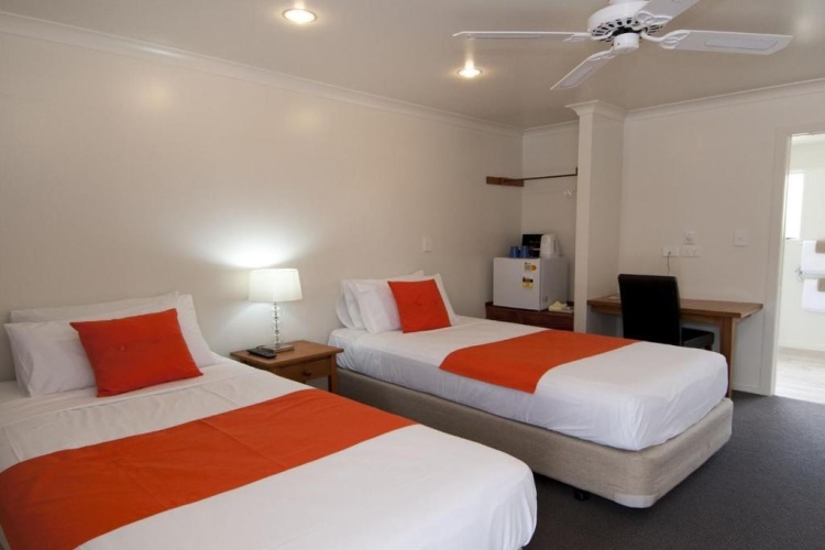 Superior Twin room