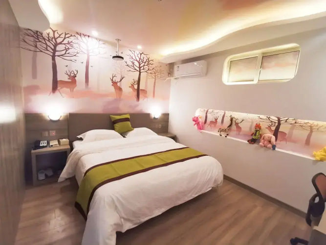 Xian Runjia Hotel