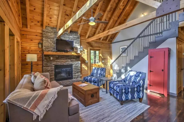 R Tribe's Treehouse By Eagles Ridge Resort