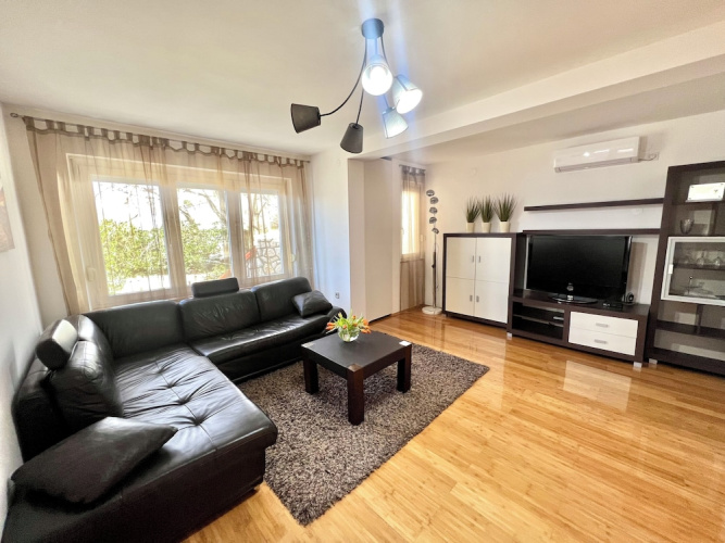 Apartment Frano