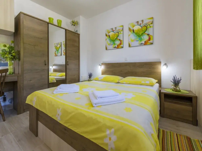 Apartment Zeki