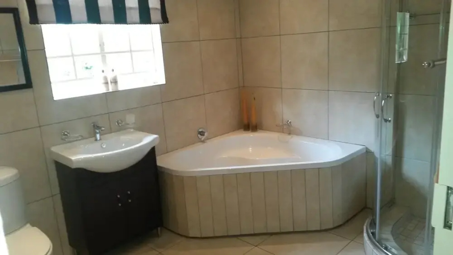 La Barunè Game Lodge