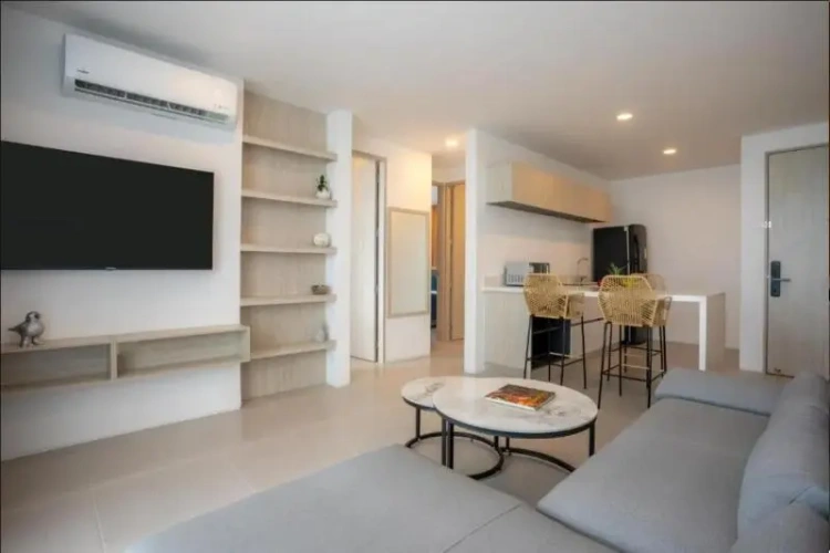 Executive Quadruple Suite with balcony