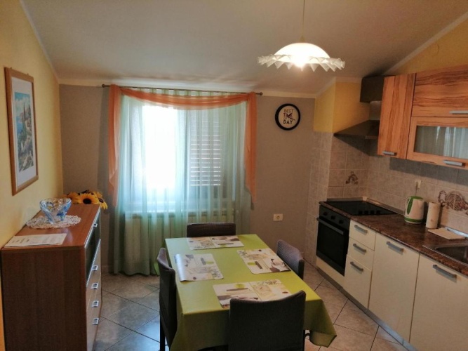 Apartment with sea view