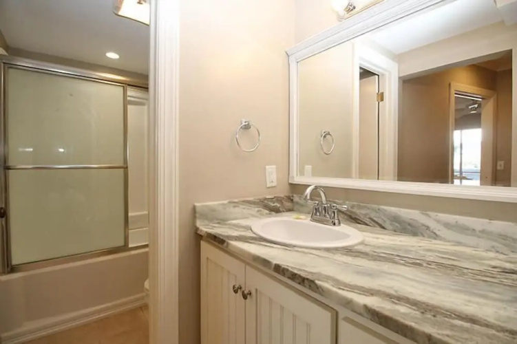 505 Sunsuite