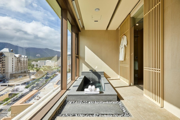 Suite