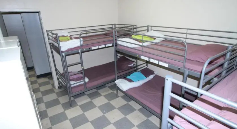 Manhattan Hostel