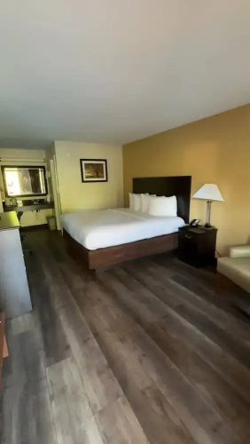 Arab Knights Inn