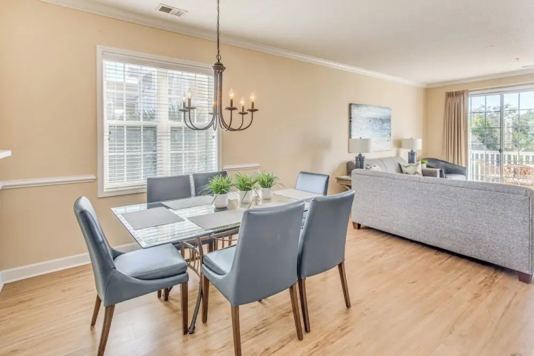 Beach Shuttle & Pool: North Myrtle Beach Condo!