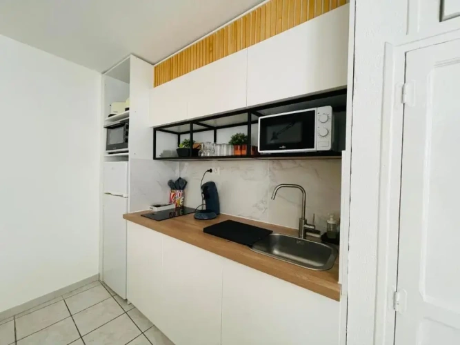 1 Bedroom Apartment