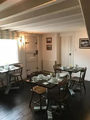Willow Cottage