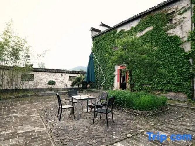 East Villa