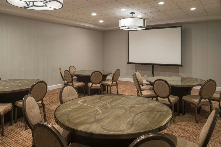 Sheraton Dallas Hotel By The Galleria photo 21