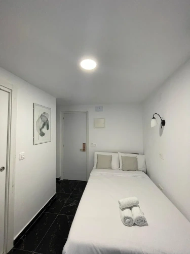 Classic Twin room with courtyard view
