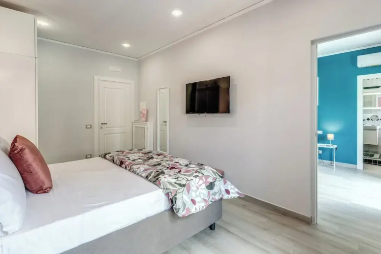 Marmolo Room
