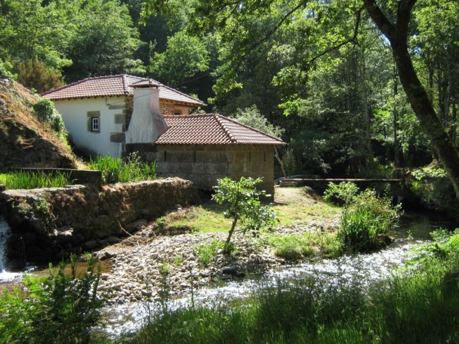 2 Bedrooms Cottage