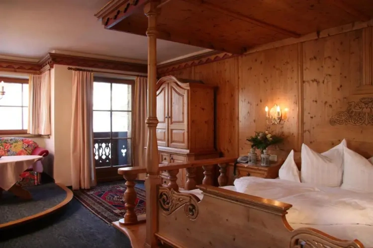Deluxe Double room with balcony
