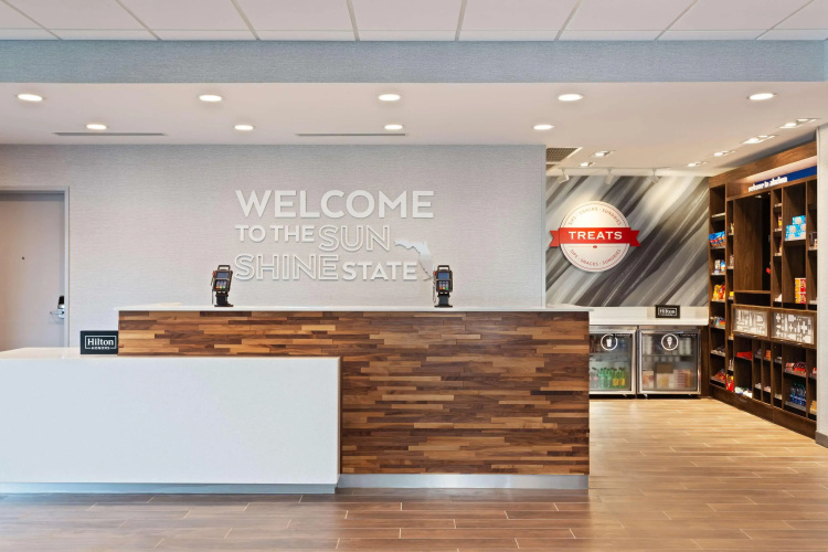 Hampton Inn & Suites Alachua I-75
