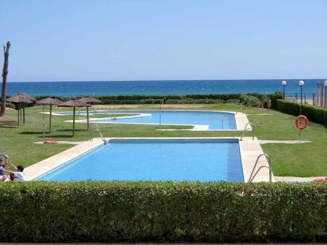 3 Bedrooms Apartment with balcony