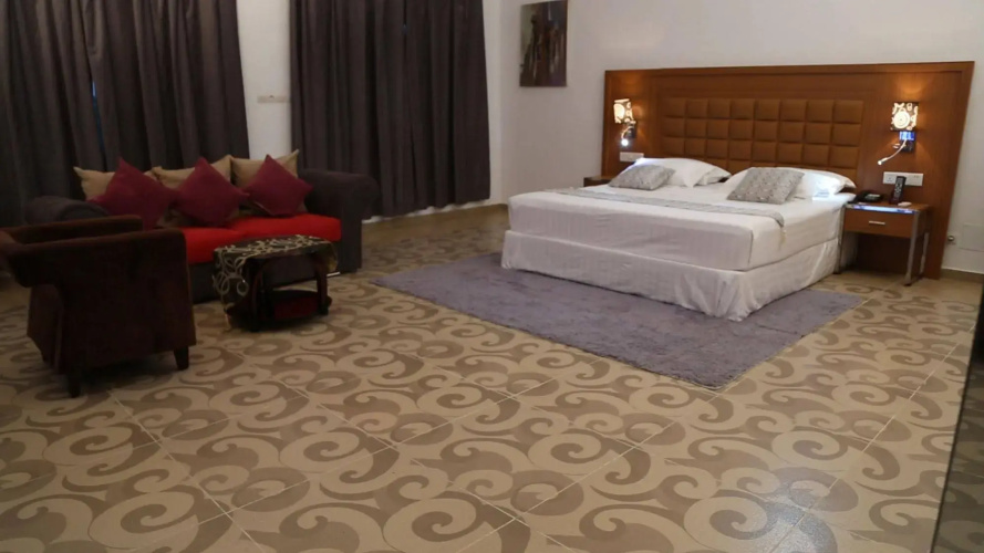 Mint Hotel