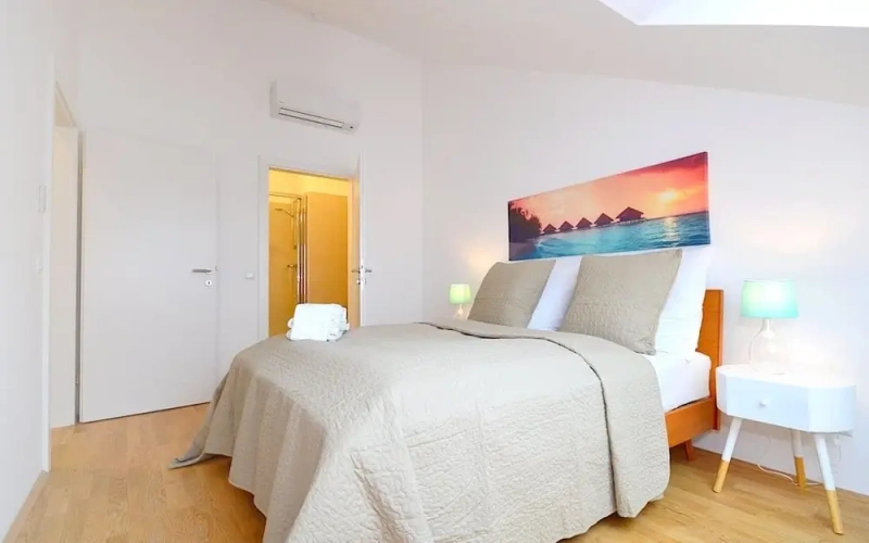 3 Bedrooms Premium Apartment