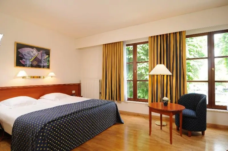 Standard Double room with canal view