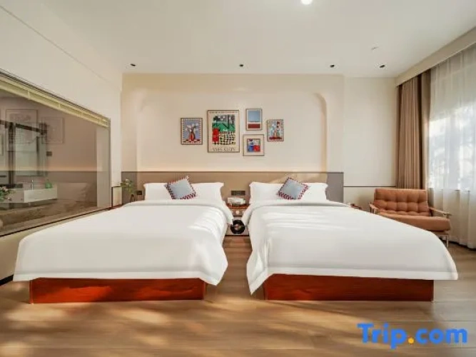 2 Bedrooms Suite