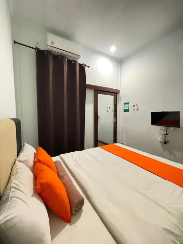 ROOM Ijen Hostel