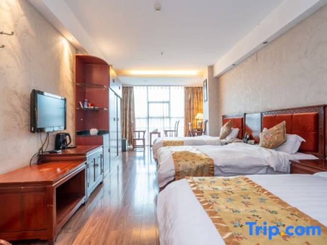 Business Triple room
