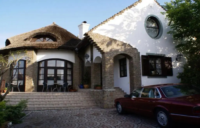 Villa Katrina