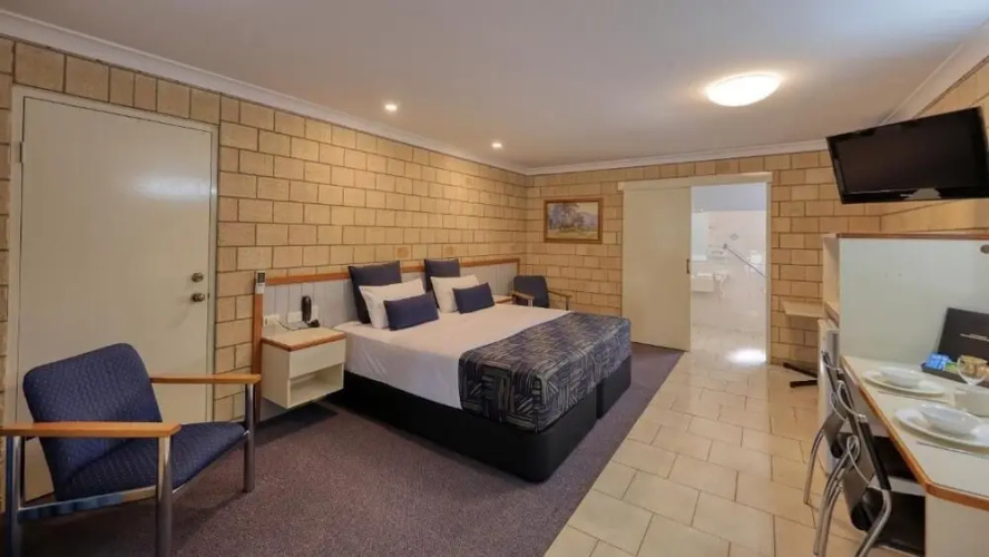 Jacaranda Country Motel