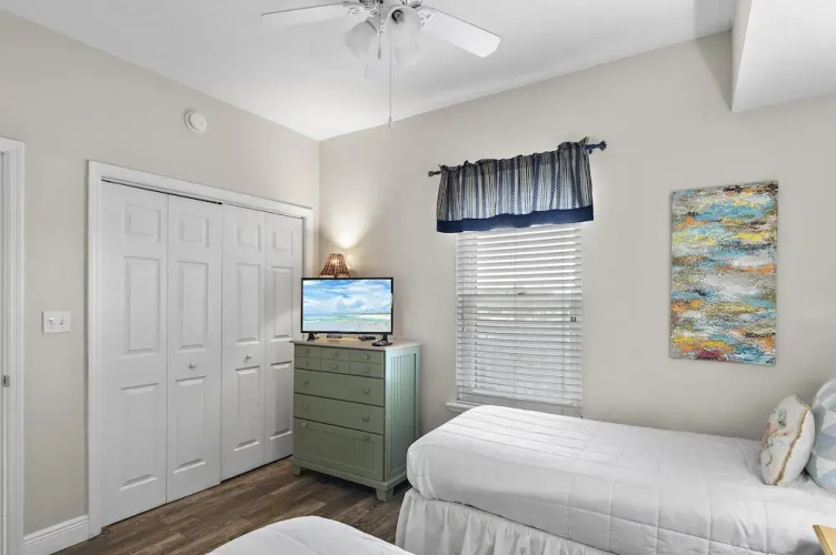 Ariel Dunes I 203