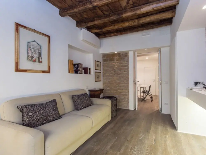 Madonna dei Monti Apartment