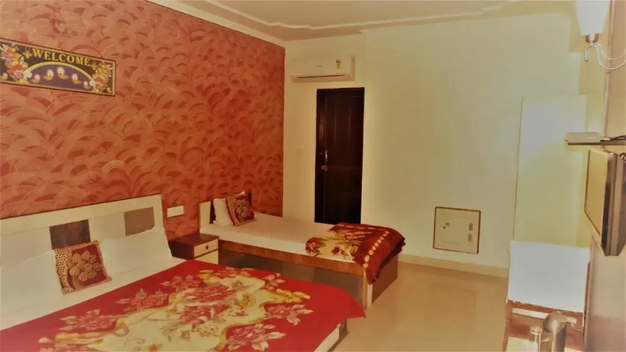 Hotel Star Inn