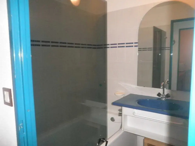 Lou Services Apartment THA16 LSI 001