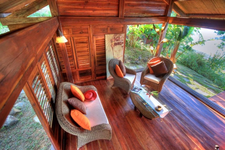 Deluxe Bungalow