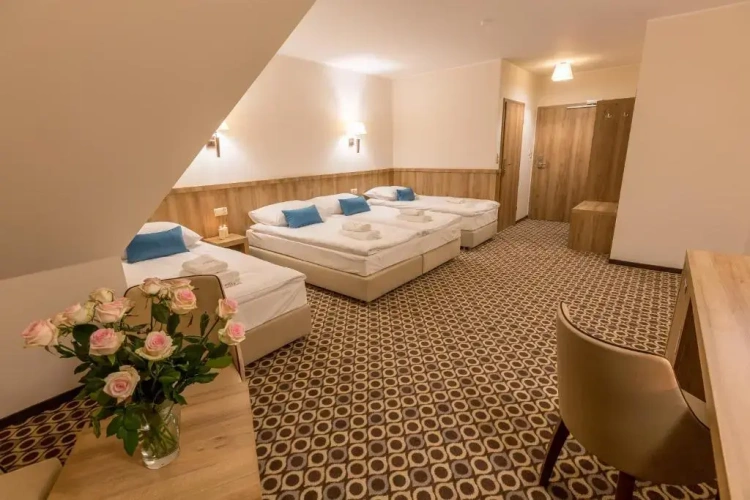 Standard Quadruple room with balcony