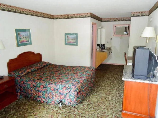 Rodeway Inn