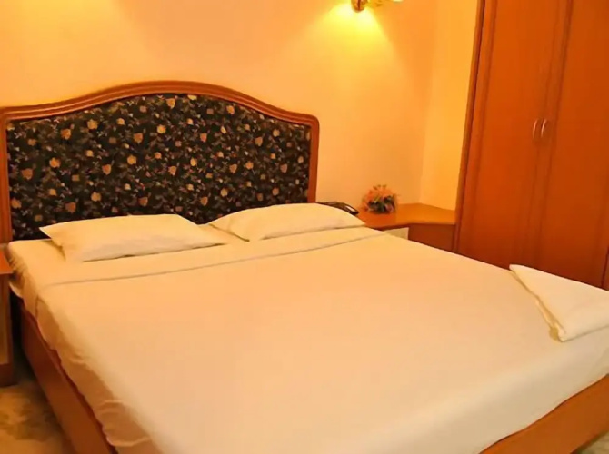 Hotel Atchaya