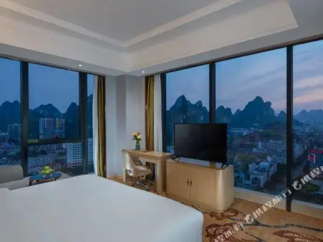 Deluxe Double Suite