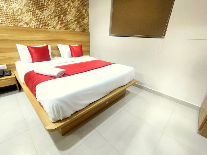Hotel Arsh Inn