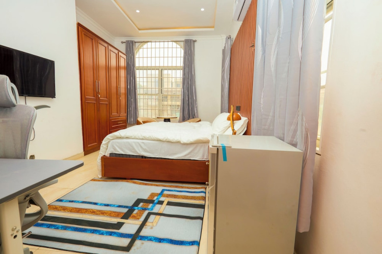 Tamarind Guesthouse And Suites - 아크라