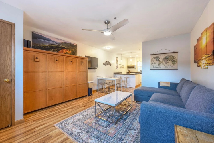 08 Lodge 1 Bedroom Condo by RedAwning