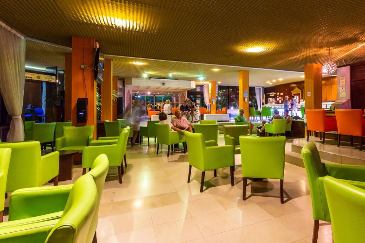 Auramar Beach Resort photo 33