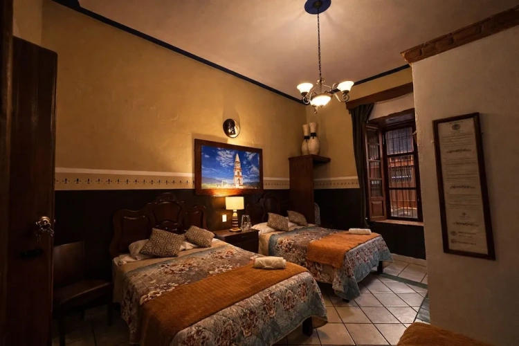 Classic Triple room